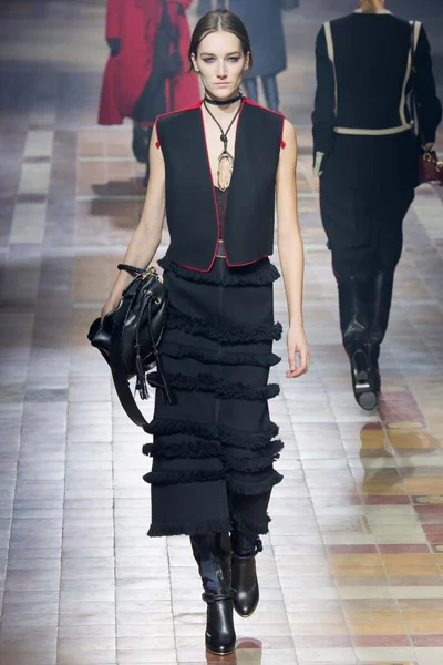 Look 6